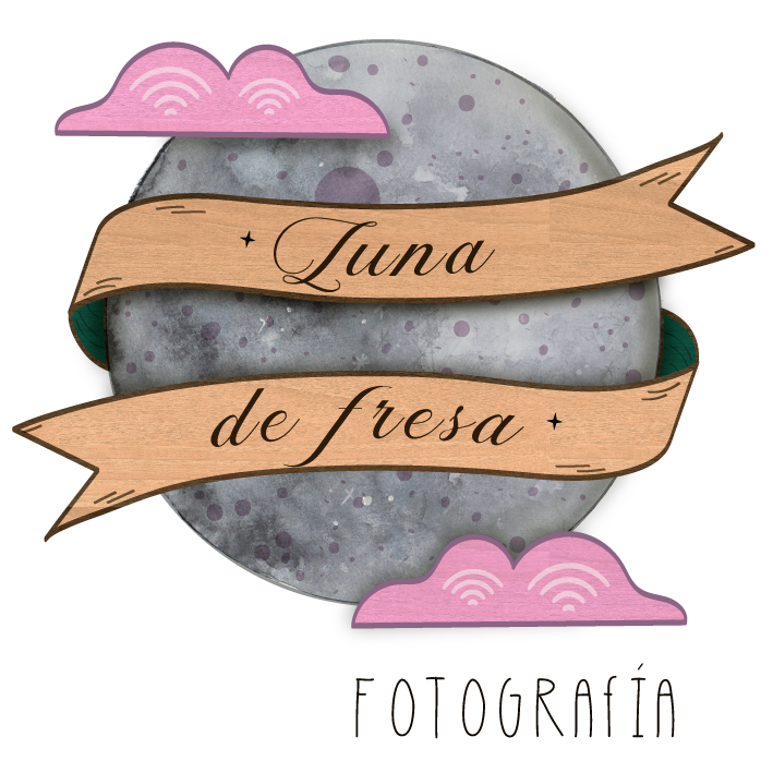 Luna de fresa - fotografía infantil de fantasía